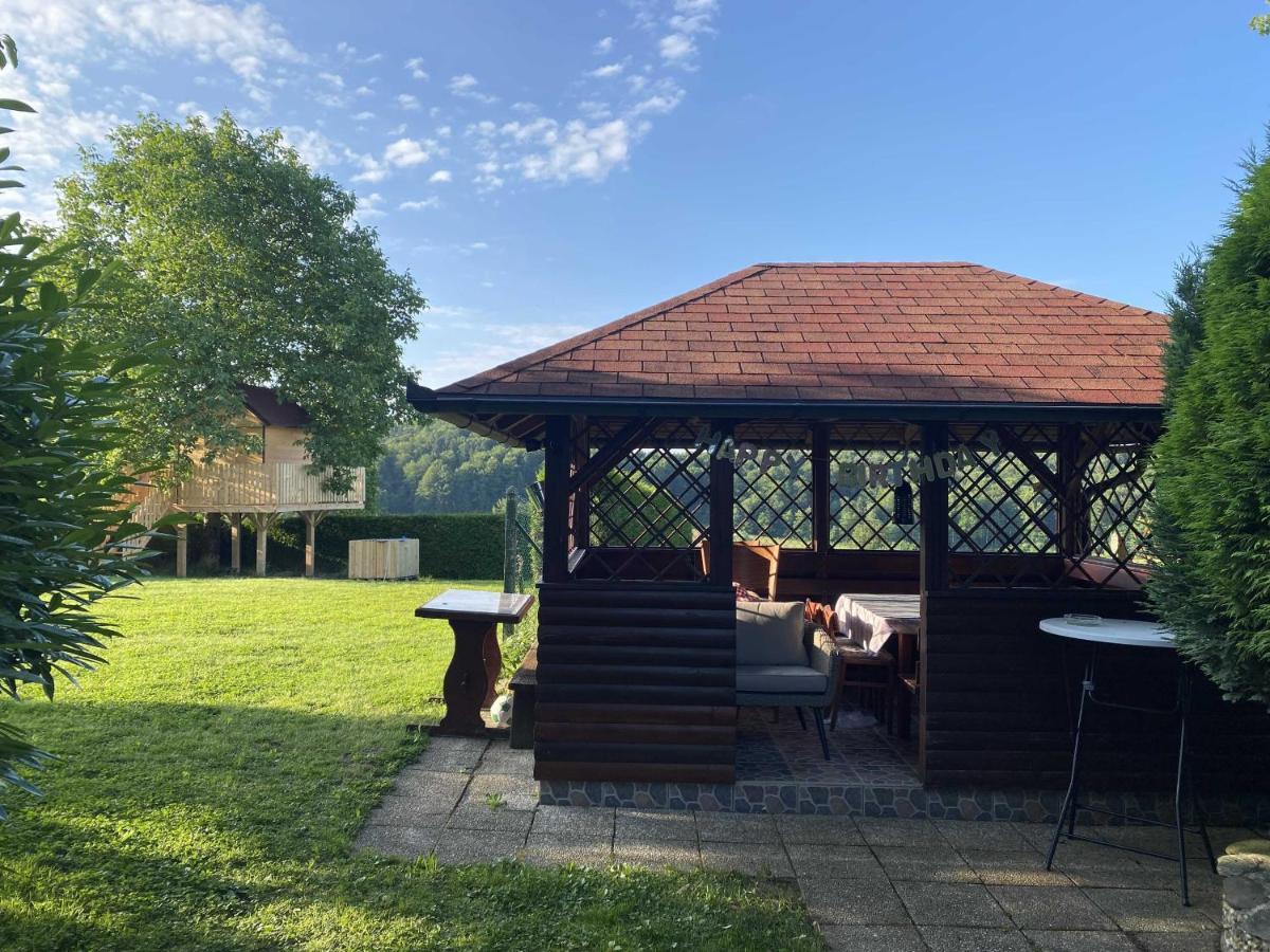 Villa Donleone Ponikva Exteriör bild